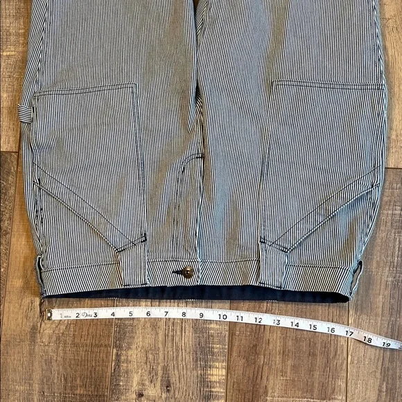 Duluth Trading Co Women’s Carpenter Jean Shorts Size 14 - Picture 8 of 11